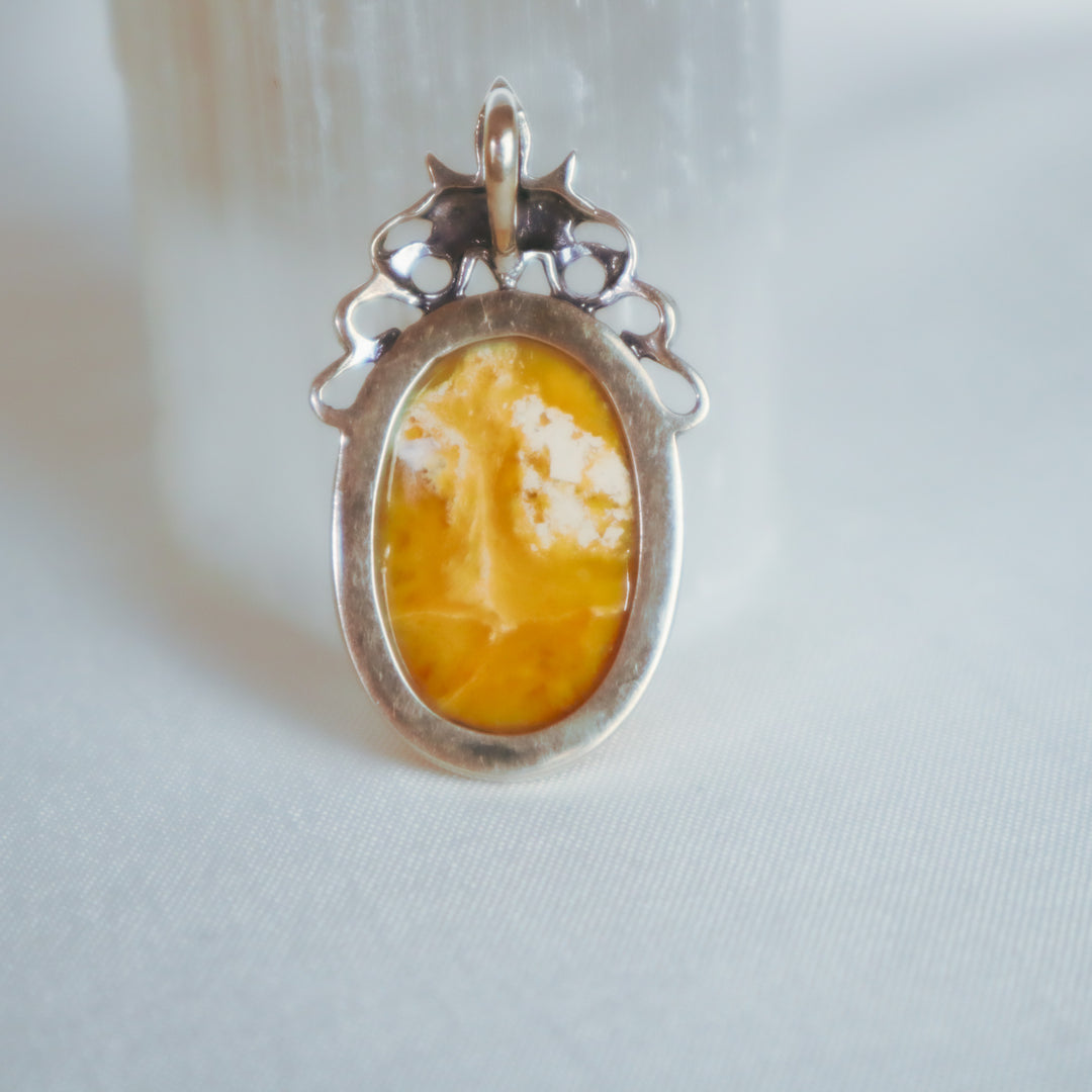 Anbar Al-Hilal – Ornate Polish Amber Sterling Silver Pendant