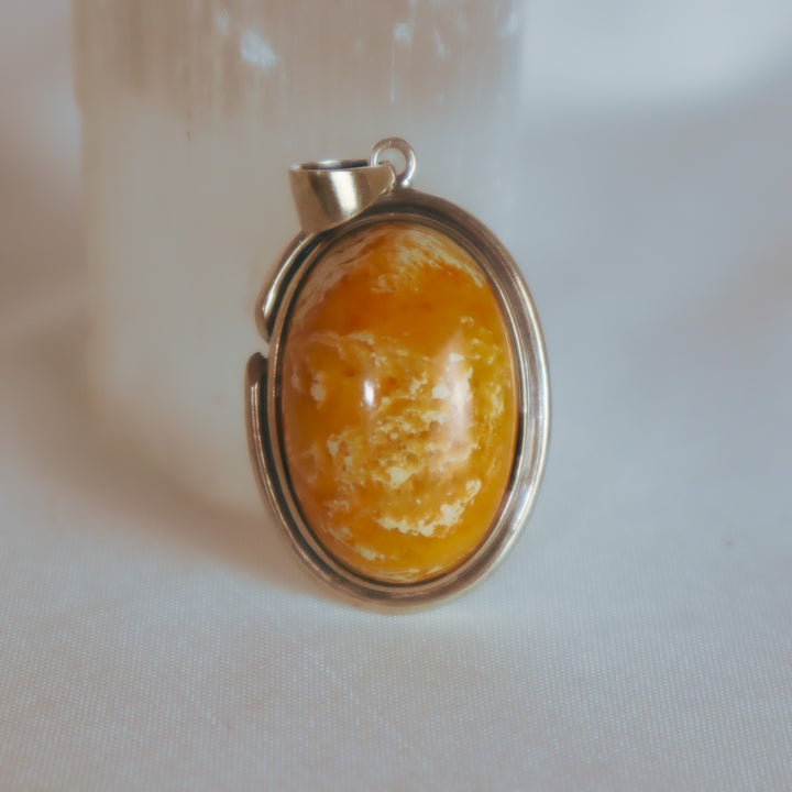 Zohreh Amber Vintage Sterling Silver Pendant