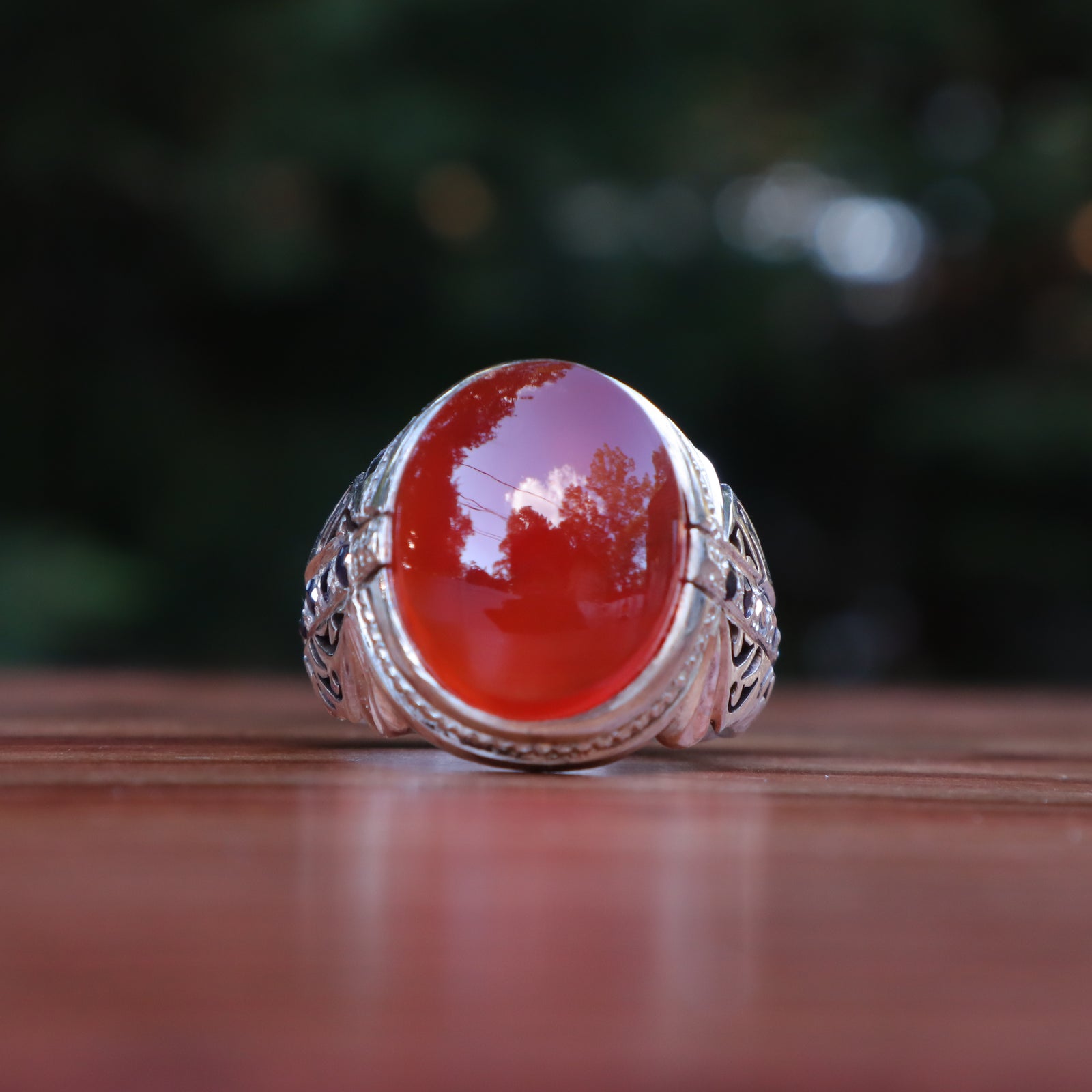 Shafaq Yemeni Aqeeq Ring with Sapphire Accents Sterling Silver Ring