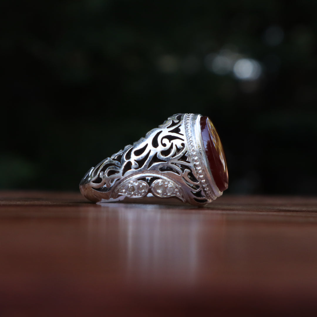 Layali Yemeni Aqeeq Sterling Silver Ring with Moissanite Accents