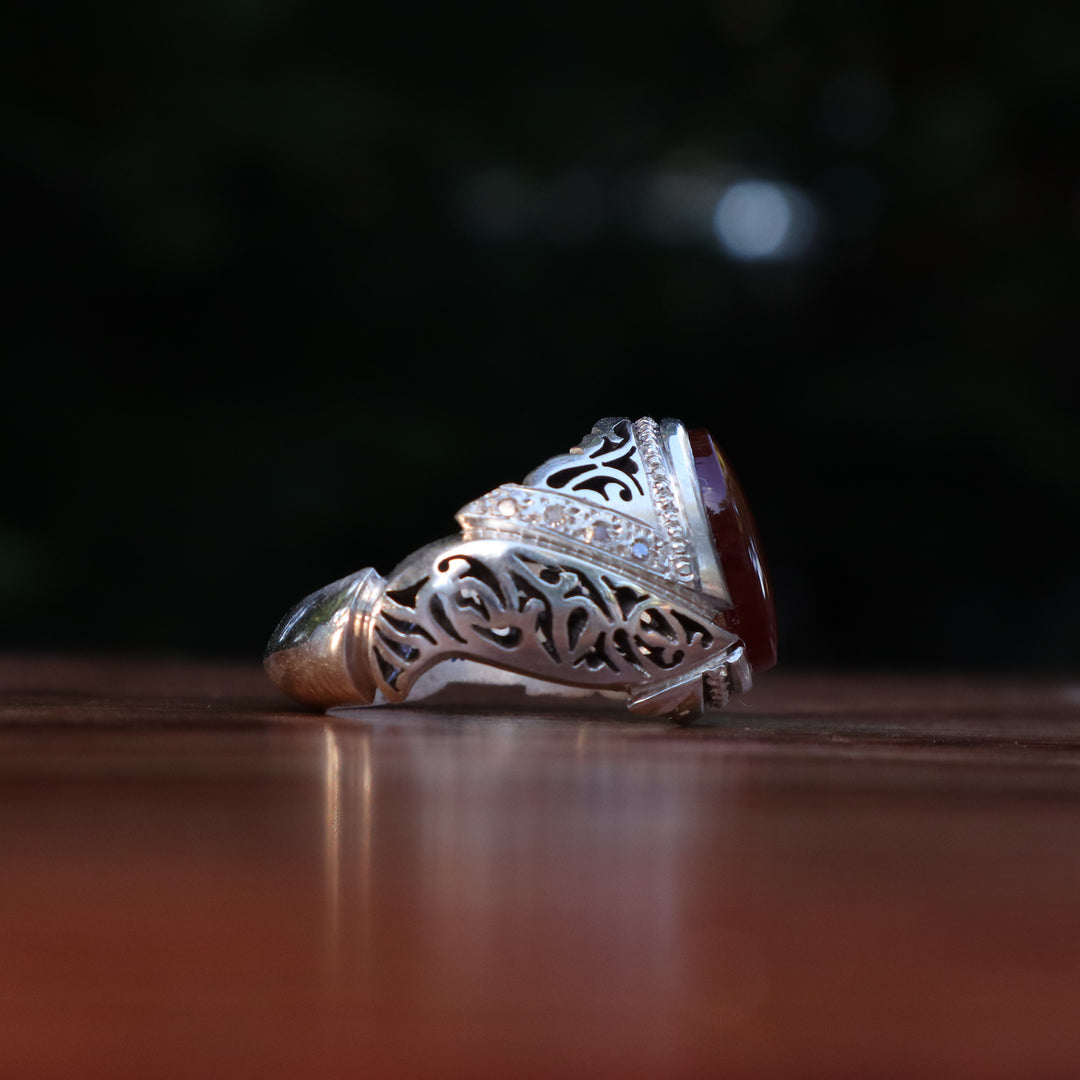 Amal Al Qamar Yemeni Aqeeq Sterling Silver Ring with Moissanite Accents