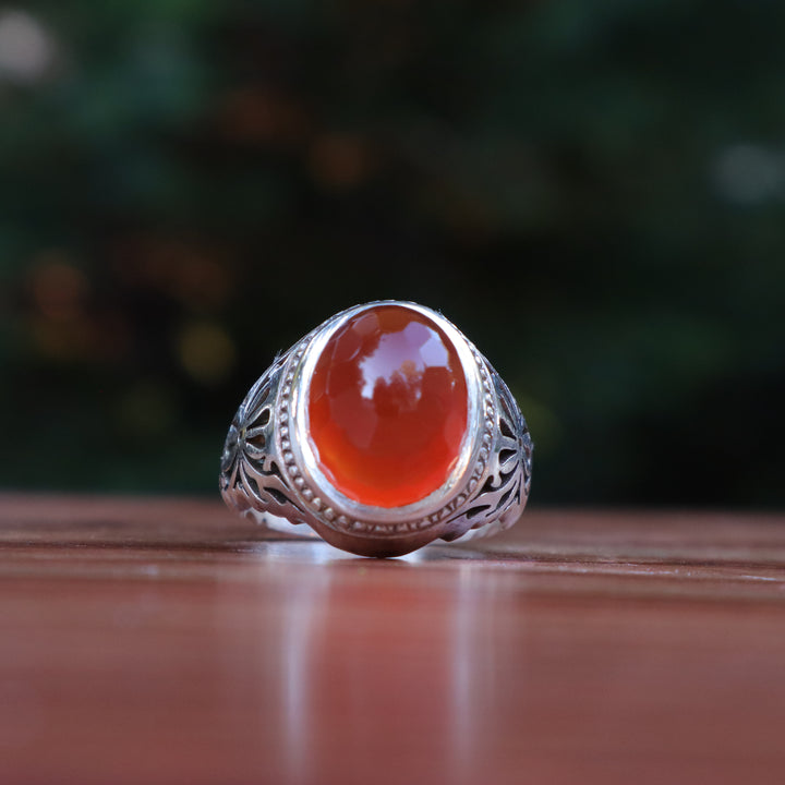 Al-Wahaj Yemeni Aqeeq Sterling Silver Ring