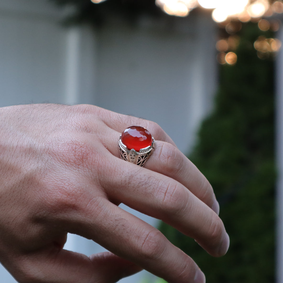 Lujain Yemeni Aqeeq Sterling Silver Ring with Moissanite Accents