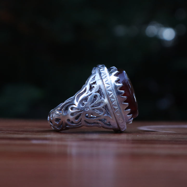 Najmat Al-Layl Yemeni Aqeeq Sterling Silver Ring