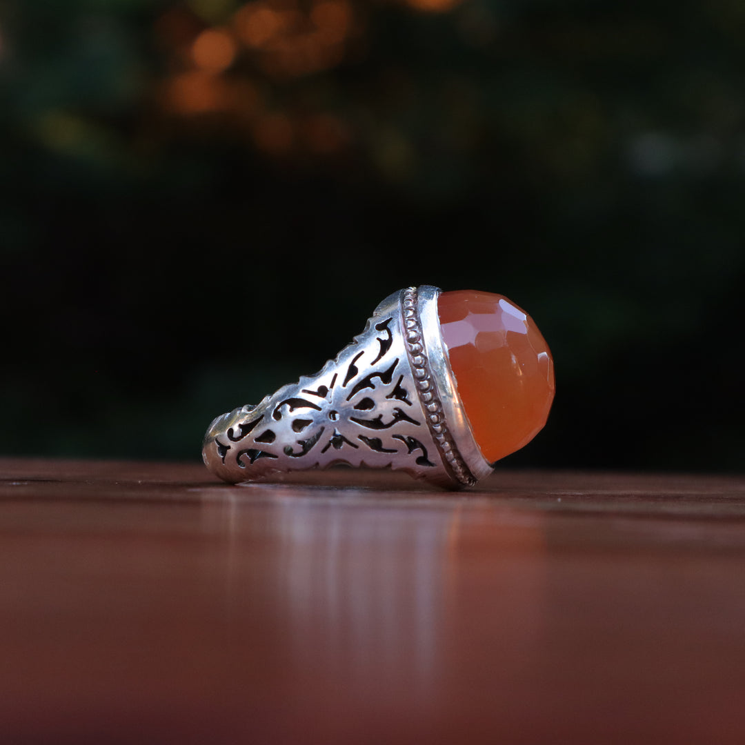 Asjad Al-Wajd Yemeni Aqeeq Sterling Silver Ring