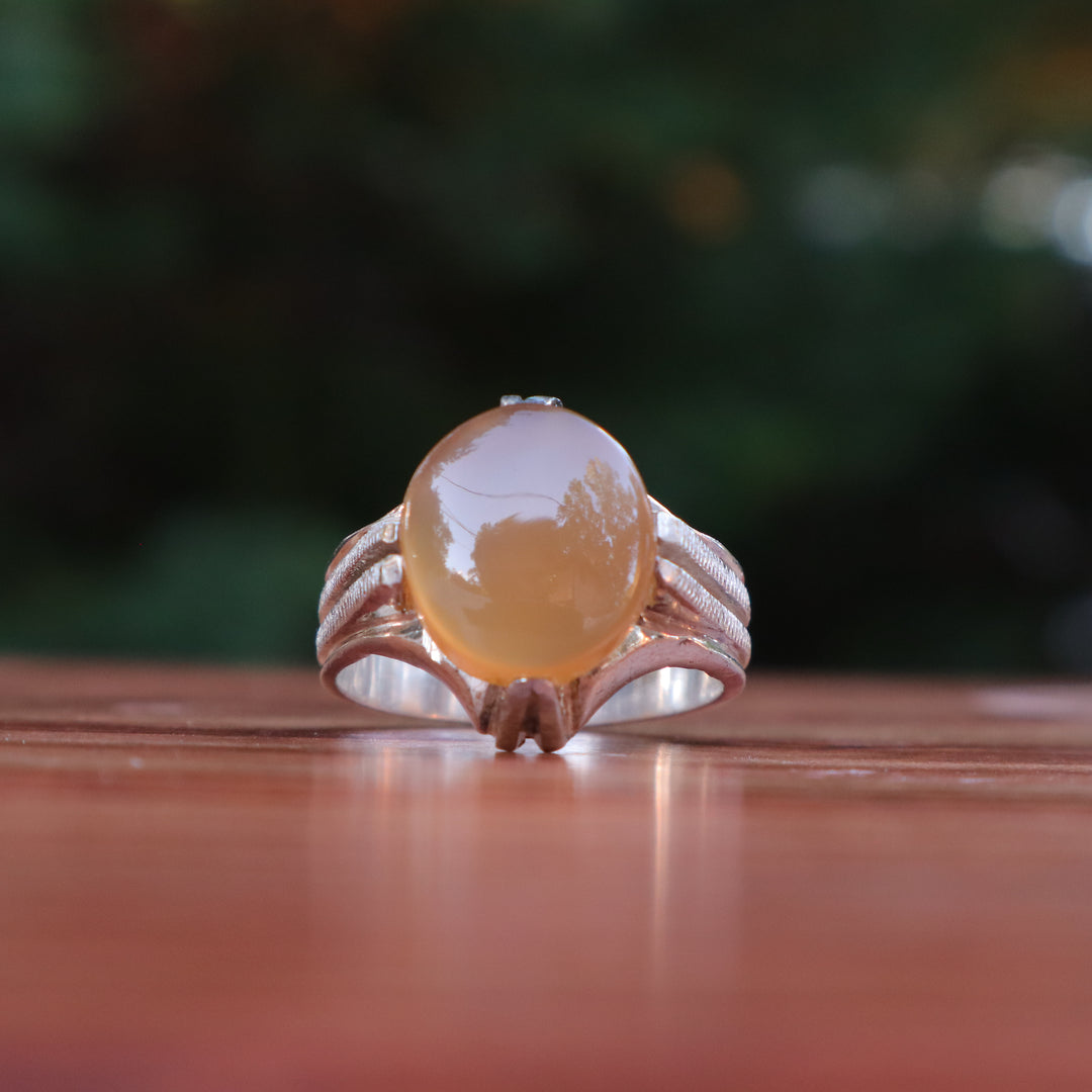 Rafidah Glow Yemeni Aqeeq Sterling Silver Ring