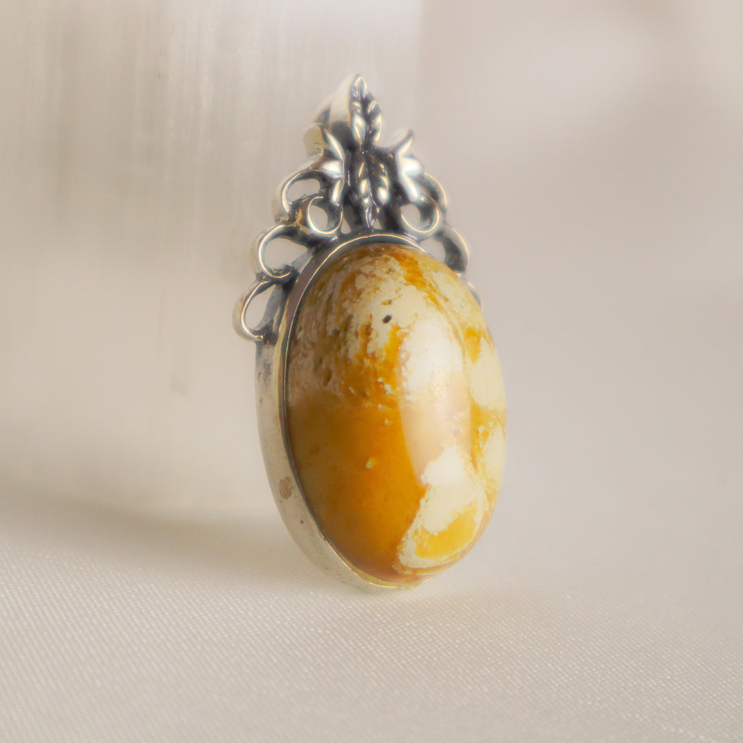 Anbar Al-Hilal – Ornate Polish Amber Sterling Silver Pendant