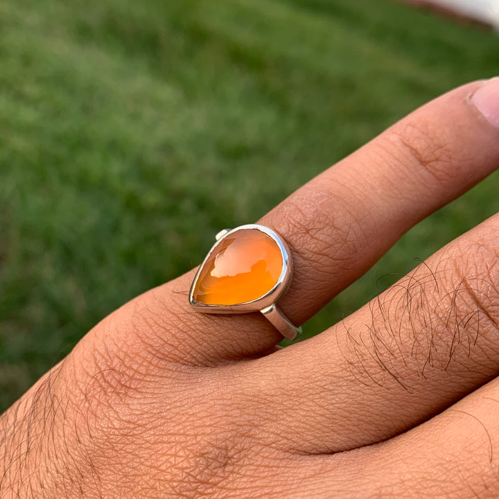 Amber Glow Teardrop Yemeni Aqeeq Sterling Silver Ring